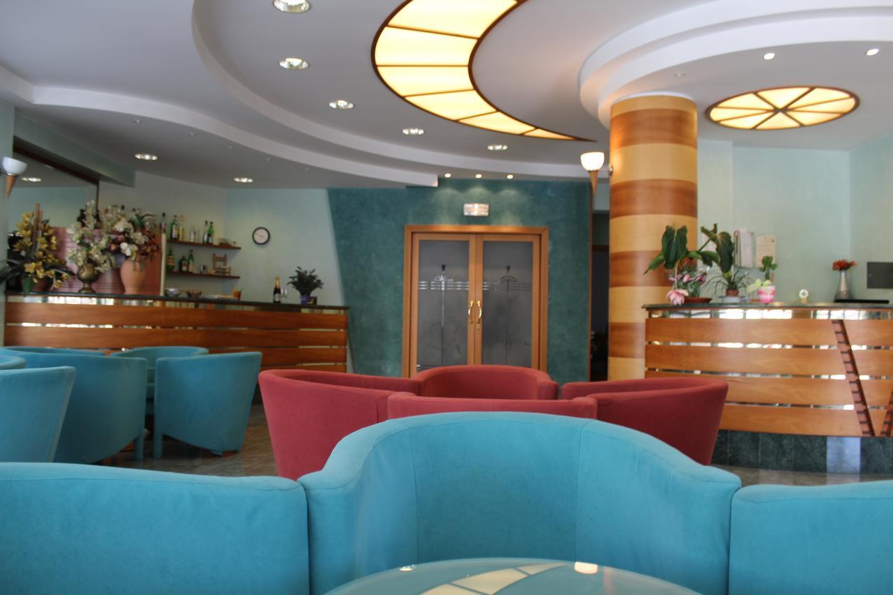 Hotel American Bellaria-Igea Marina Ngoại thất bức ảnh