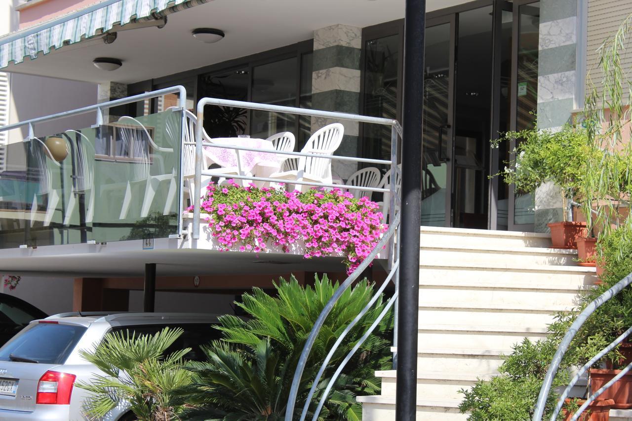 Hotel American Bellaria-Igea Marina Ngoại thất bức ảnh